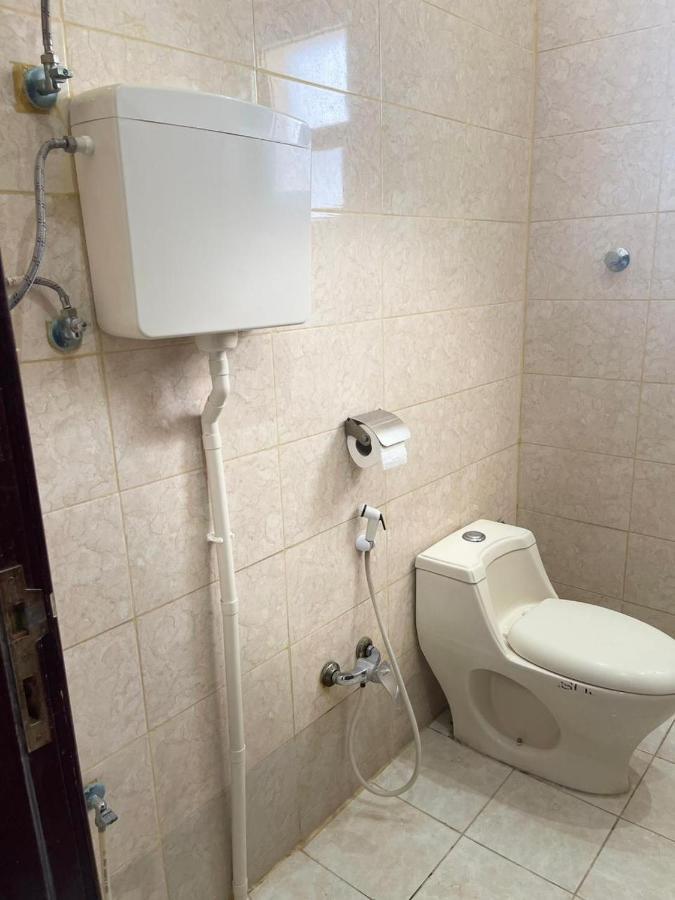 Spacious Apartments At Basla St 3 Mins From King Fahd Stadium Riyad Extérieur photo