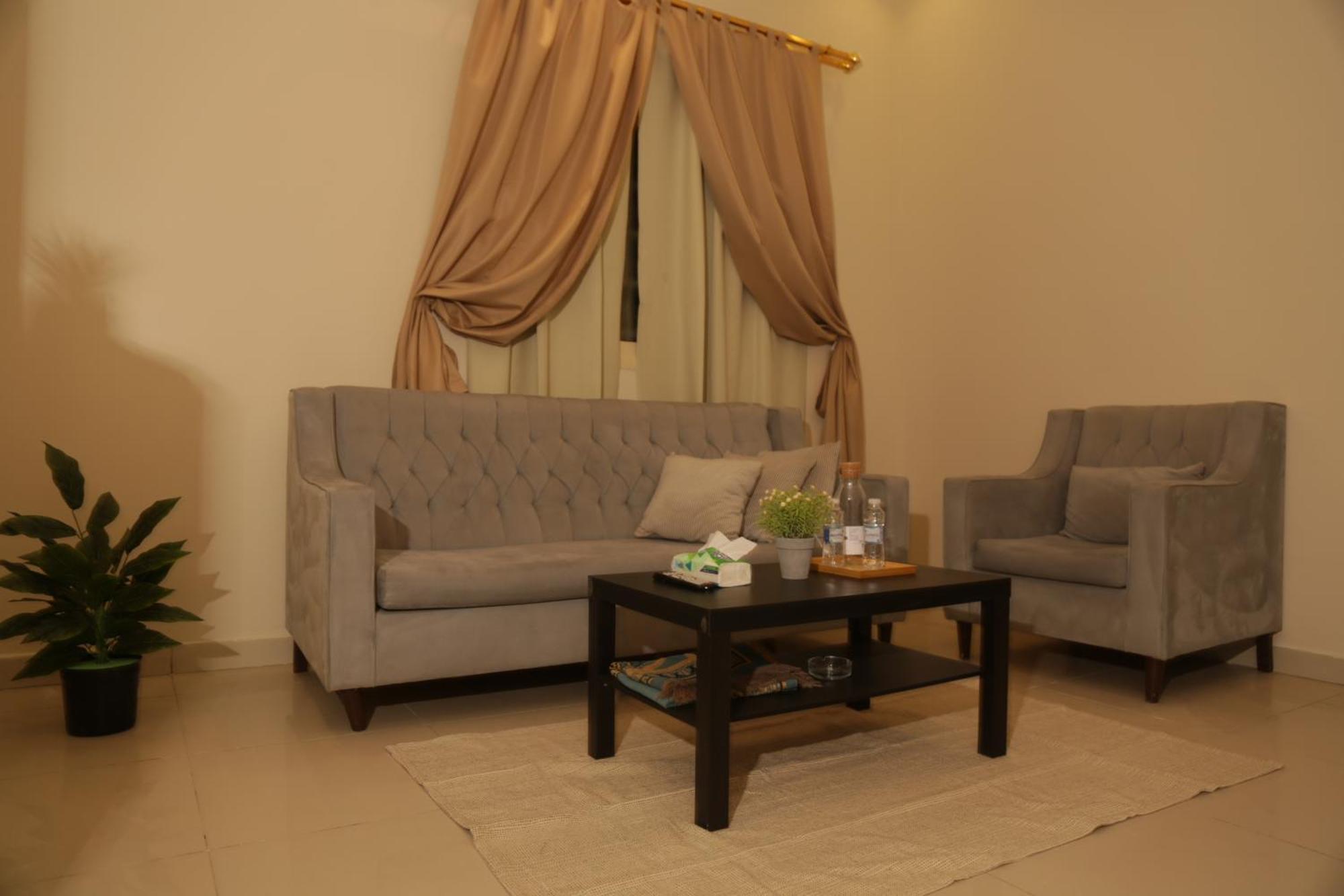 Spacious Apartments At Basla St 3 Mins From King Fahd Stadium Riyad Extérieur photo